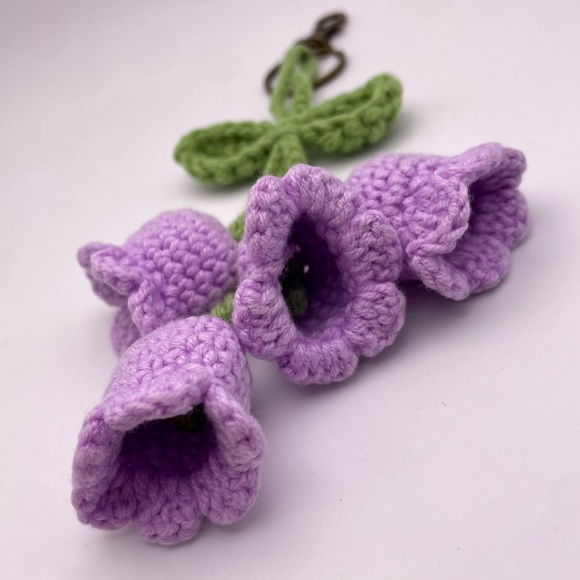 HANDMADE | Purple Crochet Bouquet | Bag Charm | Keychain (Brand New!) 💜 - Picture 2 of 7